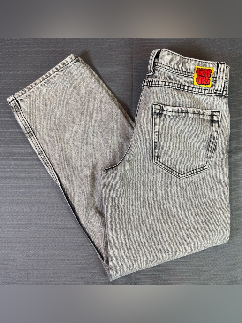 Empyre Women’s Mom Jeans Size 26 Gray Acid Wash High Rise Straight Leg Y2K